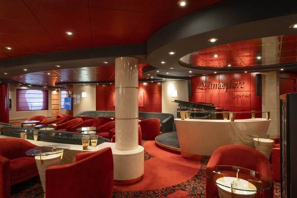 MSC Cruises MSC Lirica L'Atmosphere 1 ©MSC Rights - Ivan Sarfatti.jpg